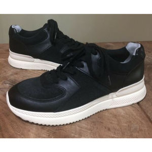 O By Everlane Tread The Trainer Sneakers Black Leather Unisex Women’s 8 Men’s 6